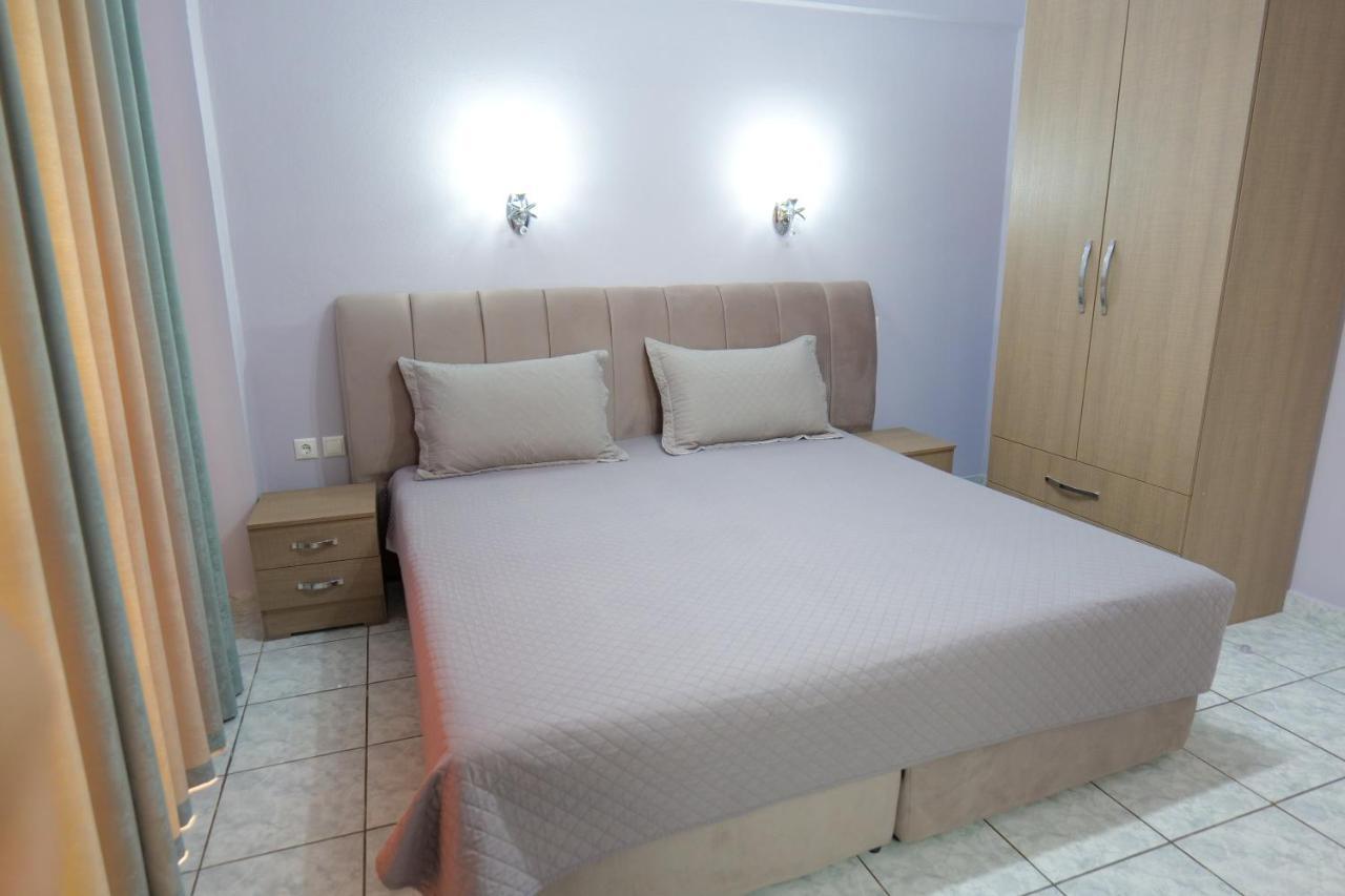 Kosta Apartments Sarande Exterior photo