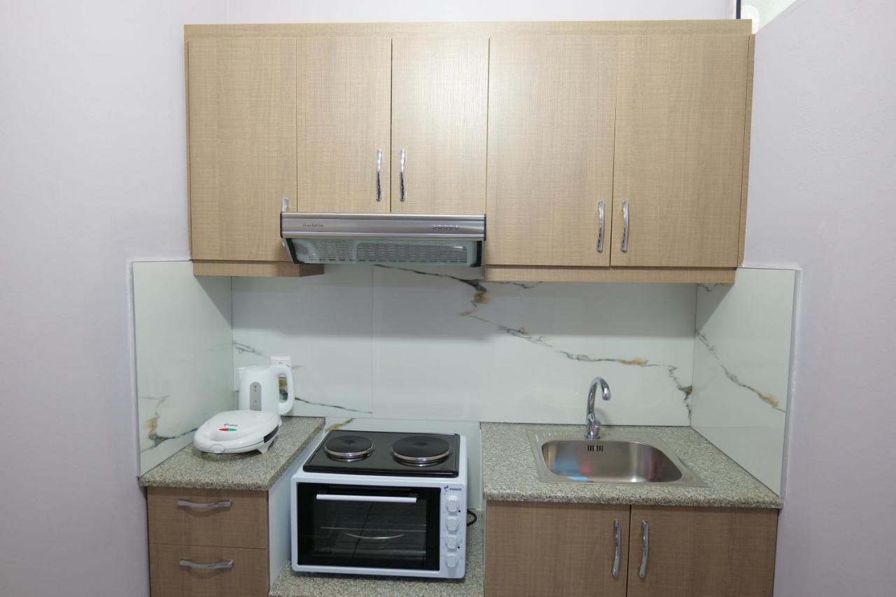 Kosta Apartments Sarande Exterior photo